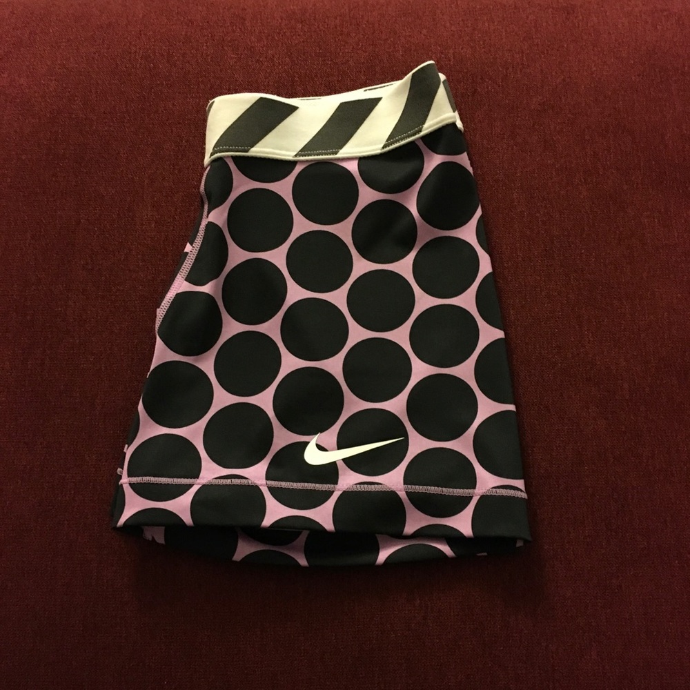 ‼️price drop‼️Nike pro compression workout shorts